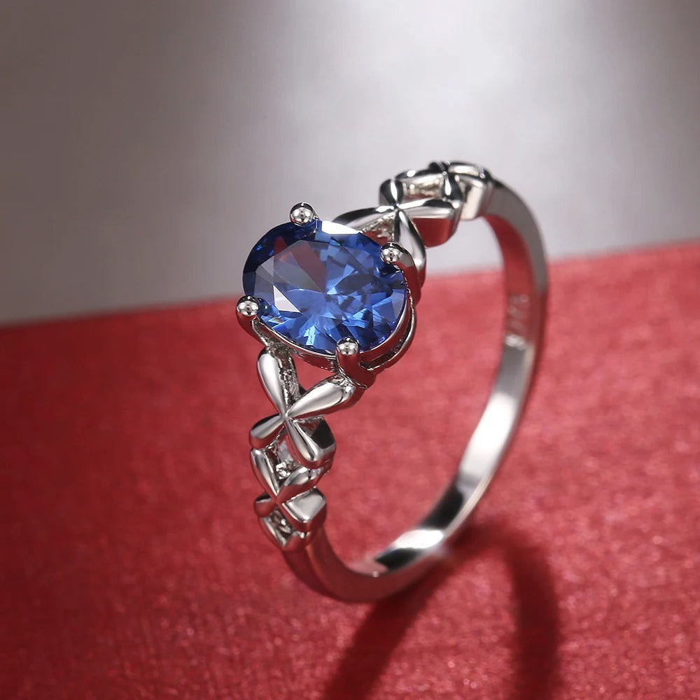Vintage Blue Crystal Silver Ring
