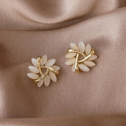 Vintage Gold & Pearl Flower Earrings