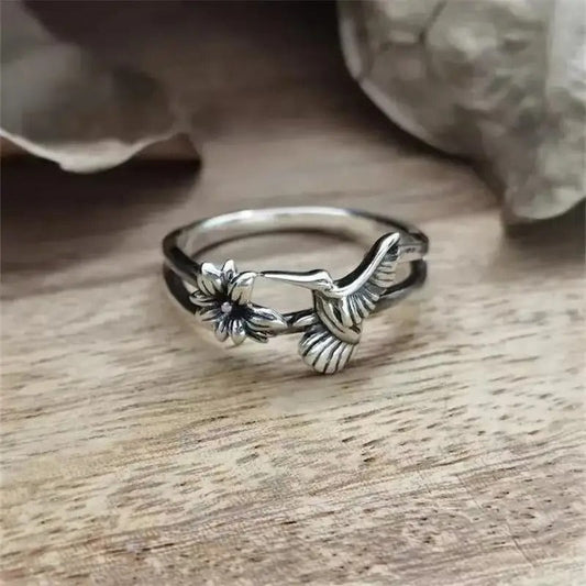 Vintage Hummingbird Flower Silver Ring